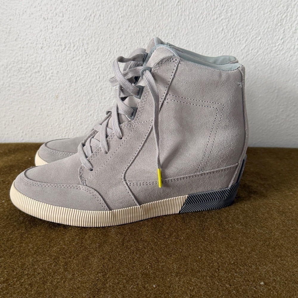 Sorel Women's Out 'N About Wedge Booties Size 9 - Picture 3 of 7